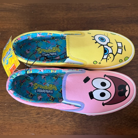 NWT women’s SpongeBob slip on shoes - Picture 5 of 6